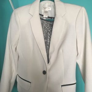 KENAR White Suit Jacket and Matching Top!